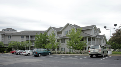 Solstice Senior Living at Fenton in Fenton, MO - Building Photo - Building Photo