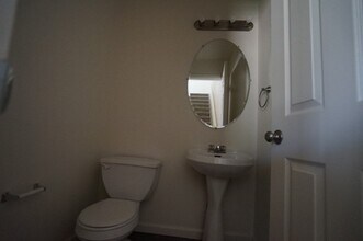 7863 Downing St in Thornton, CO - Building Photo - Building Photo