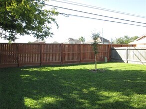 6333 Northway Dr in Houston, TX - Building Photo - Building Photo