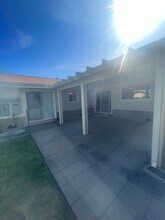 2240 Cambridge Dr in Fairfield, CA - Building Photo - Building Photo