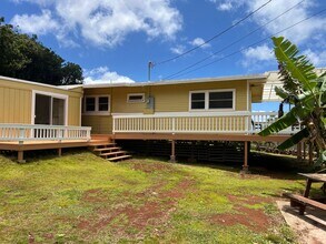 2186 Kalae Hwy in Hoolehua, HI - Building Photo - Building Photo