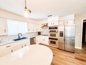 5712 73rd St in Lubbock, TX - Building Photo - Building Photo