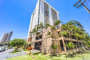 2714 Kahoaloha Ln in Honolulu, HI - Building Photo