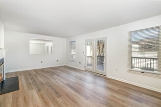 2039F Raleigh Rd in Hummelstown, PA - Building Photo - Building Photo