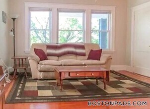 12 Wheatland St in Salem, MA - Building Photo - Building Photo