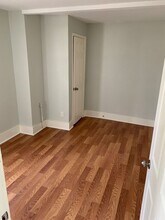 1294 Cartwright St in Beaumont, TX - Foto de edificio - Building Photo