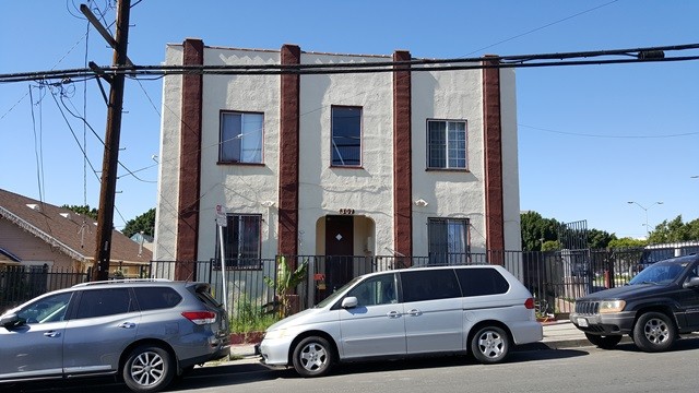 307 S Burlington Ave in Los Angeles, CA - Building Photo - Primary Photo