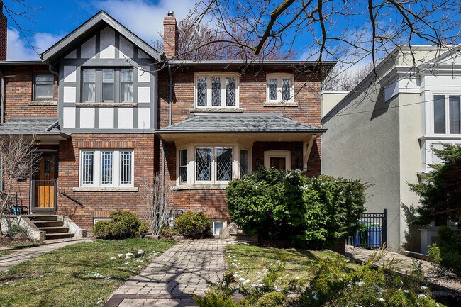 170 Cranbrooke Ave in Toronto, ON - Building Photo - Building Photo