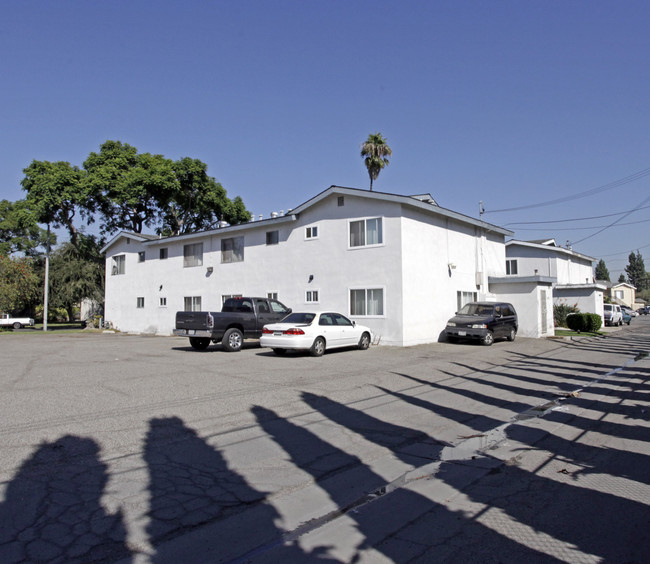 Shelley Drive Apartments in Garden Grove, CA - Building Photo - Building Photo