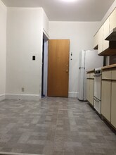 3066 35th St in Astoria, NY - Building Photo - Building Photo