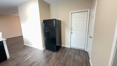 3604 Barnacle Dr in Killeen, TX - Building Photo - Building Photo