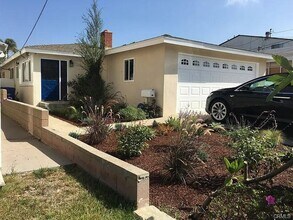 715 30th St in Hermosa Beach, CA - Building Photo - Building Photo