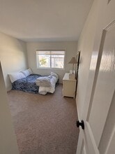 3446 Twin Lake Ridge in Westlake Village, CA - Foto de edificio - Building Photo