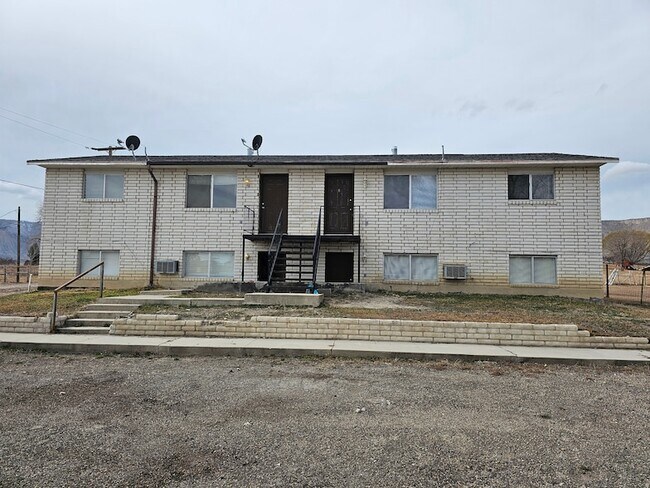 property at 215 N 400 W