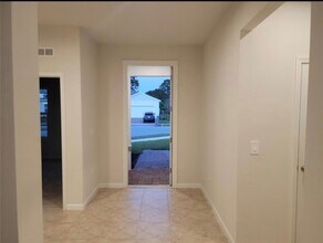 4162 Keeson Cir in Vero Beach, FL - Building Photo - Building Photo