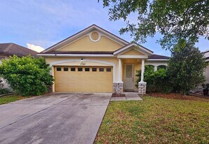 7347 Azalea Cove Cir in Azalea Park, FL - Building Photo