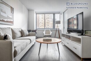 101 West End Ave in New York, NY - Building Photo