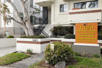 Lido Apartments - 3423 Mentone Ave in Los Angeles, CA - Building Photo - Building Photo