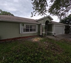 1931 Cleveland St NE in Palm Bay, FL - Building Photo
