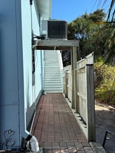 139 E Pine Ave in Saint George Island, FL - Building Photo - Building Photo