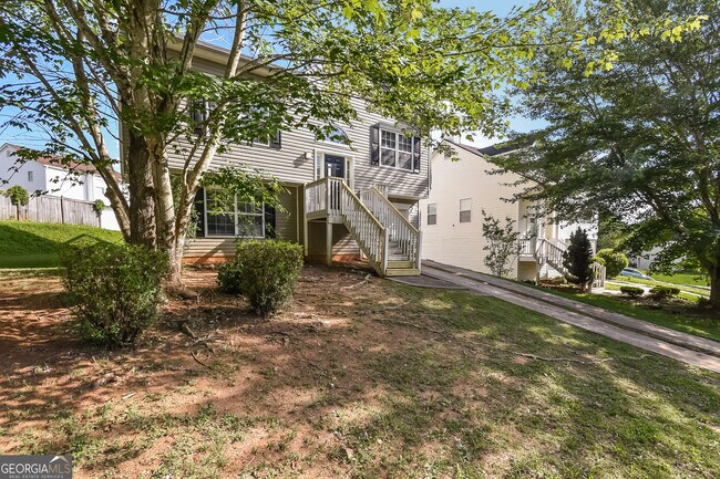 property at 4107 Robin Cir