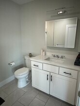 206 Old Colony Ave, Unit 603 in Boston, MA - Foto de edificio - Building Photo
