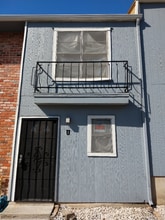 911 Vance Jackson Rd, Unit U in San Antonio, TX - Foto de edificio - Building Photo