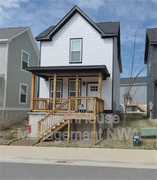 property at 3086 W Salida Ln