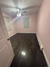 121 Carroll Ave in Valley Stream, NY - Building Photo - Building Photo