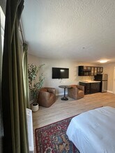 Maverick Station in Houston, TX - Foto de edificio - Building Photo