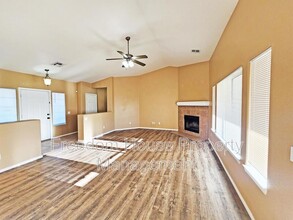 3680 Ravine Ave in Pahrump, NV - Foto de edificio - Building Photo