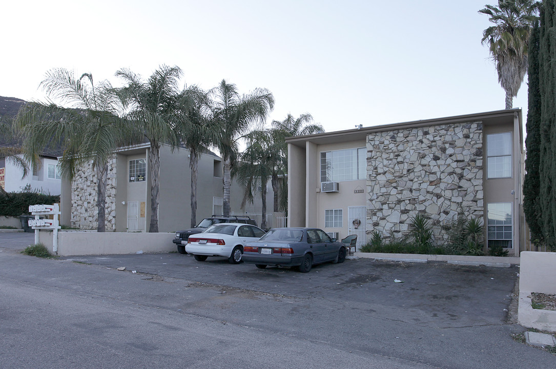 Sun Lake Apartments in Lake Elsinore, CA - Building Photo