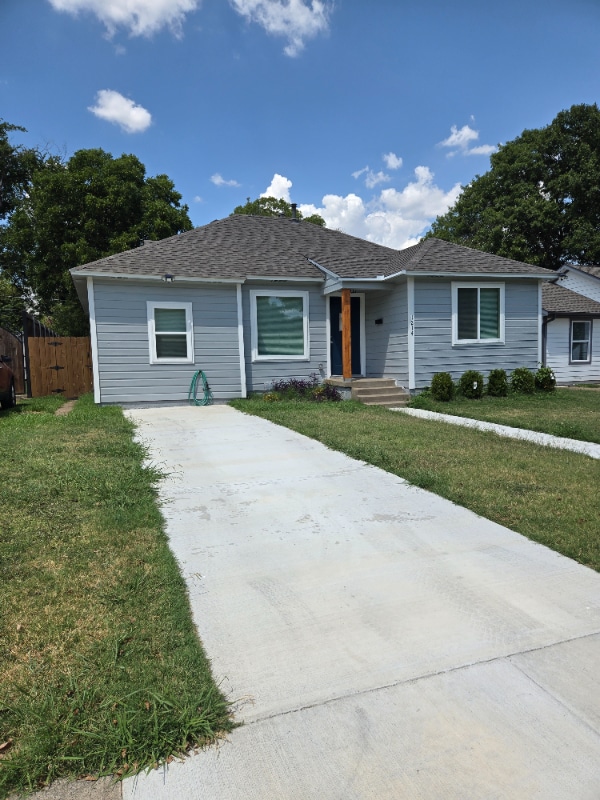 property at 1214 Willow St