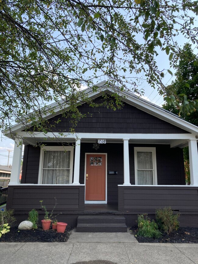 718 E Colfax Ave Rentals in South Bend, IN