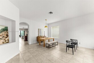 5704 Sandbirch Wy in Greenacres, FL - Building Photo - Building Photo