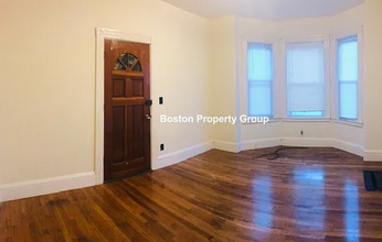 48 Wait St, Unit 1 in Boston, MA - Building Photo - Building Photo