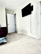 6636 Isle of Skye Dr in Highland, MD - Building Photo - Building Photo