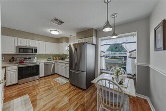 29235 Princeville Dr in San Antonio, FL - Building Photo - Building Photo