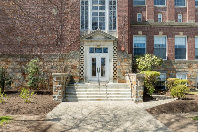 School House At Quincy Condominiums in Quincy, MA - Building Photo - Building Photo