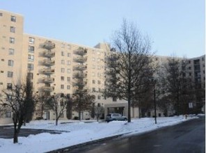 Canongate in Pittsburgh, PA - Foto de edificio - Building Photo