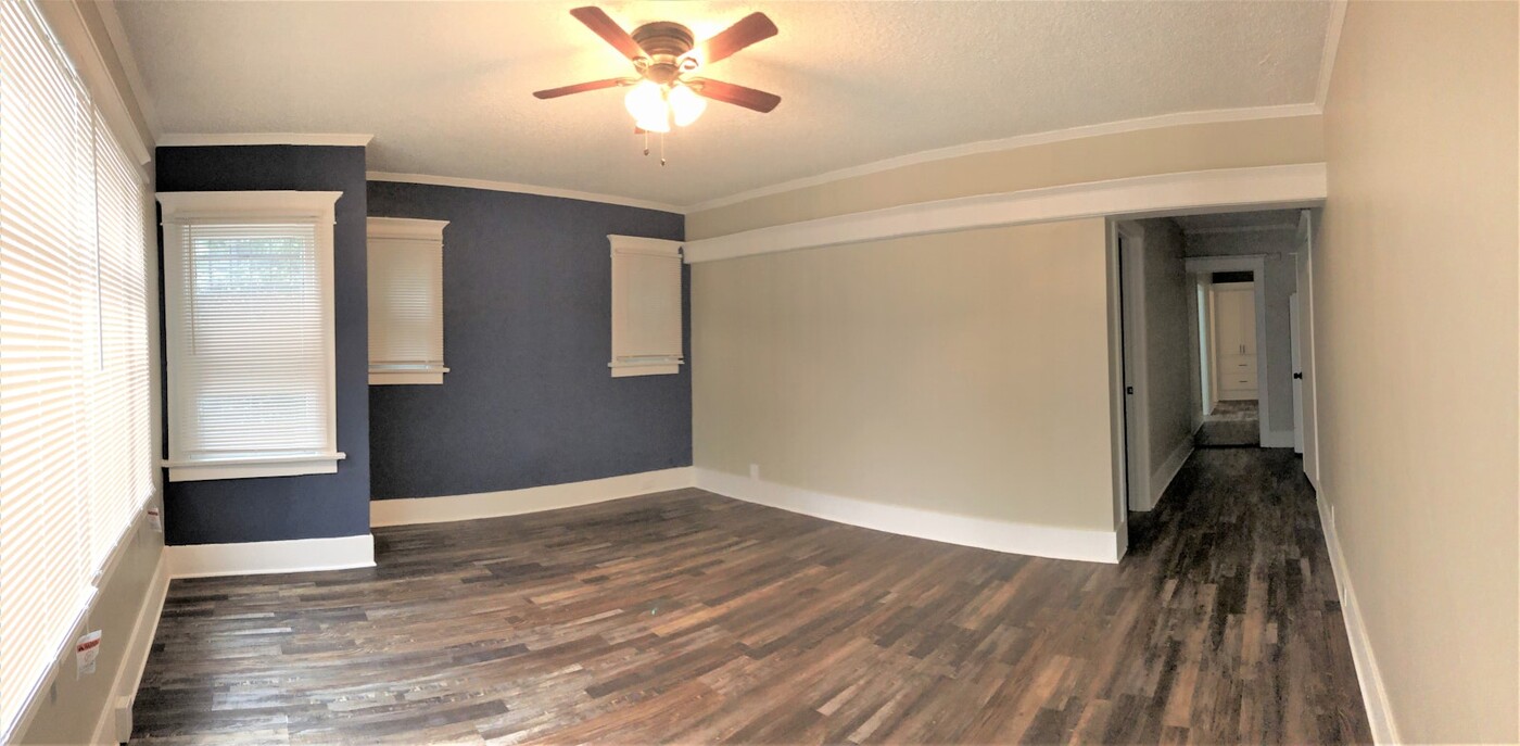 943 Cedar Ave in Long Beach, CA - Building Photo