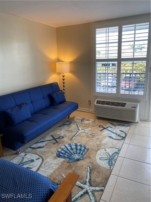 property at 2555 Tamiami Trail N