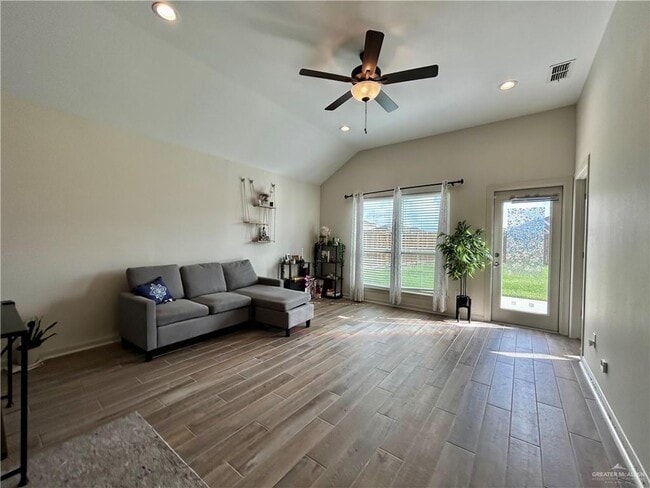 14216 Madrid Falls Ln in McAllen, TX - Building Photo - Building Photo