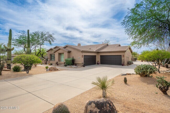 5712 E Blue Sky Dr in Scottsdale, AZ - Building Photo - Building Photo