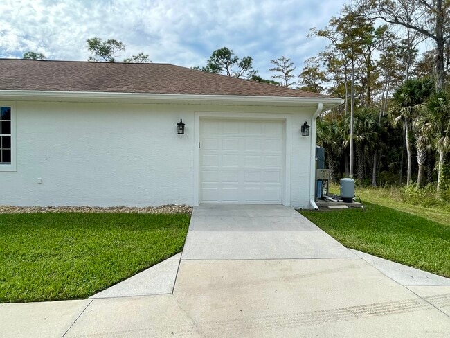 6171 Lancewood Way in Naples, FL - Foto de edificio - Building Photo