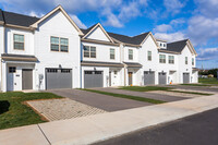 Progress Village Townhomes & Duplexes in Chambersburg, PA - Building Photo - Building Photo