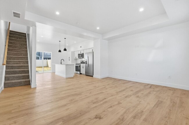 property at 1218 Penn St