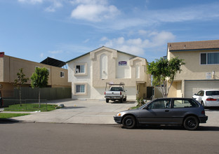 3610 Van Dyke Ave in San Diego, CA - Building Photo - Building Photo