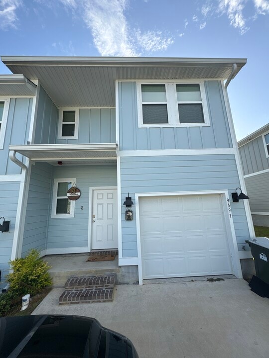 9491 Nature Creek Cir in Bellview, FL - Building Photo