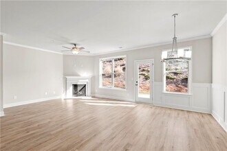 360 Cherryhill Ln in Woodstock, GA - Building Photo - Building Photo